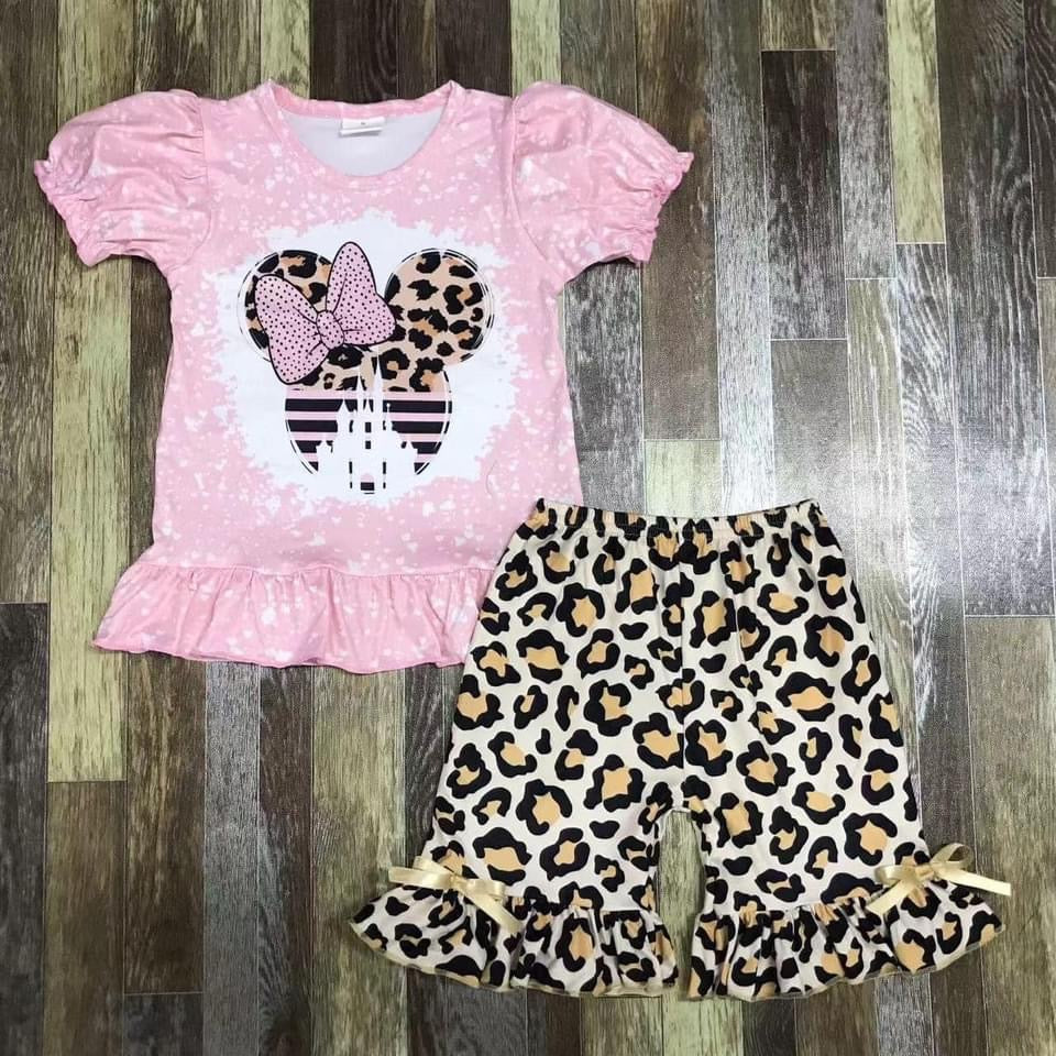 Preorder Minnie Cheetah shorts set