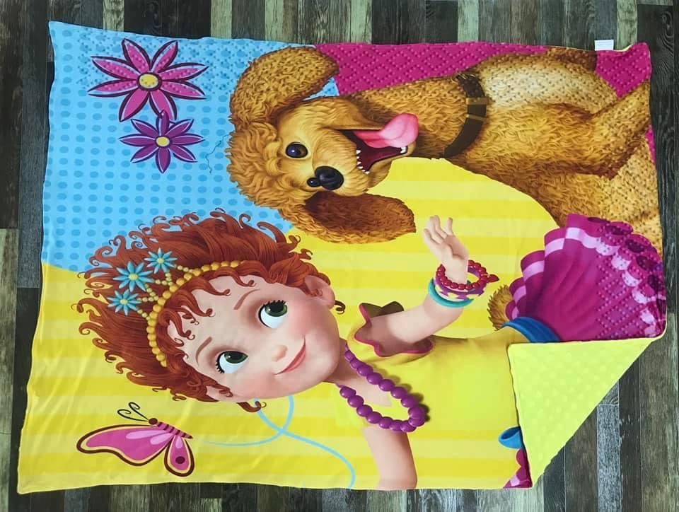 Preorder* Fancy Nancy minky blanket